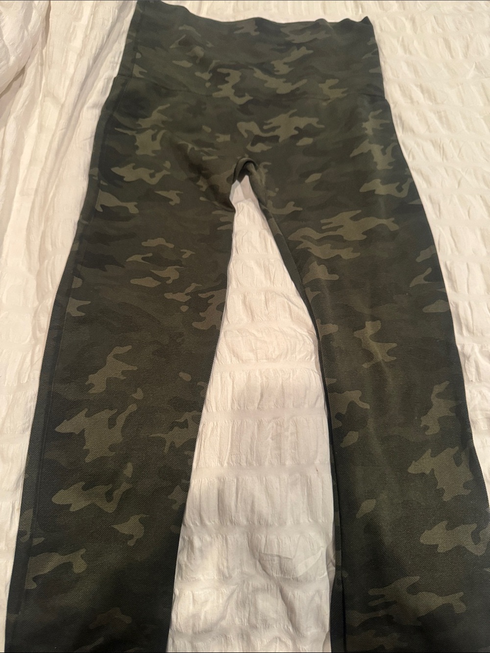 Size large Bagatelle leggings